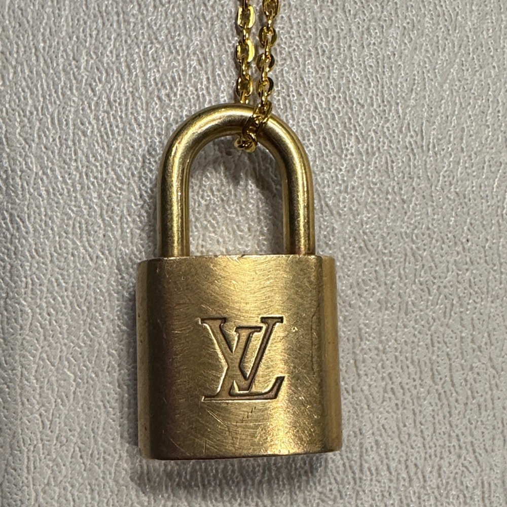 Louis Vuitton Padlock Lock Only Polished #341 (Free Non-Branded Chain| No Key) - Picture 2 of 4